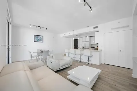 999 SW 1st Avenue Miami FL 33130