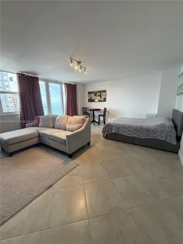3180 S Ocean Drive Hallandale Beach FL 33009