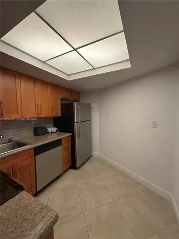 3180 S Ocean Drive Hallandale Beach FL 33009