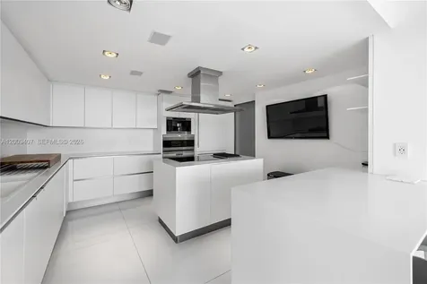 10155 Collins Avenue Bal Harbour FL 33154