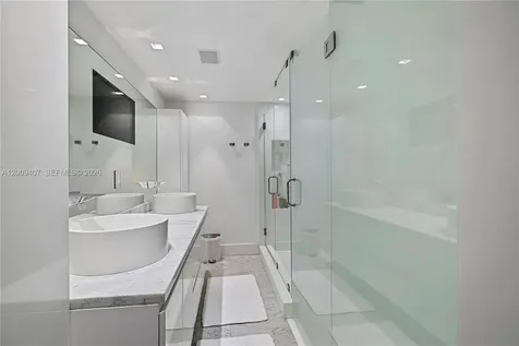 10155 Collins Avenue Bal Harbour FL 33154