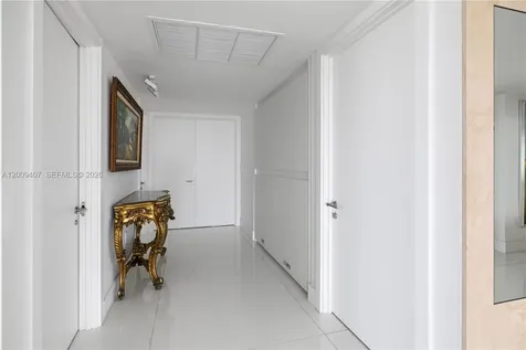 10155 Collins Avenue Bal Harbour FL 33154