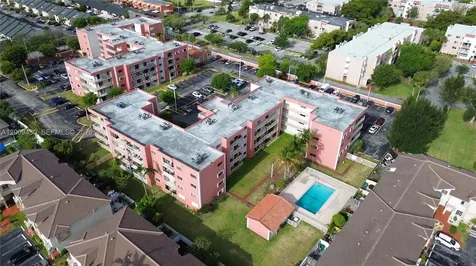 8425 NW 8th Street Miami FL 33126