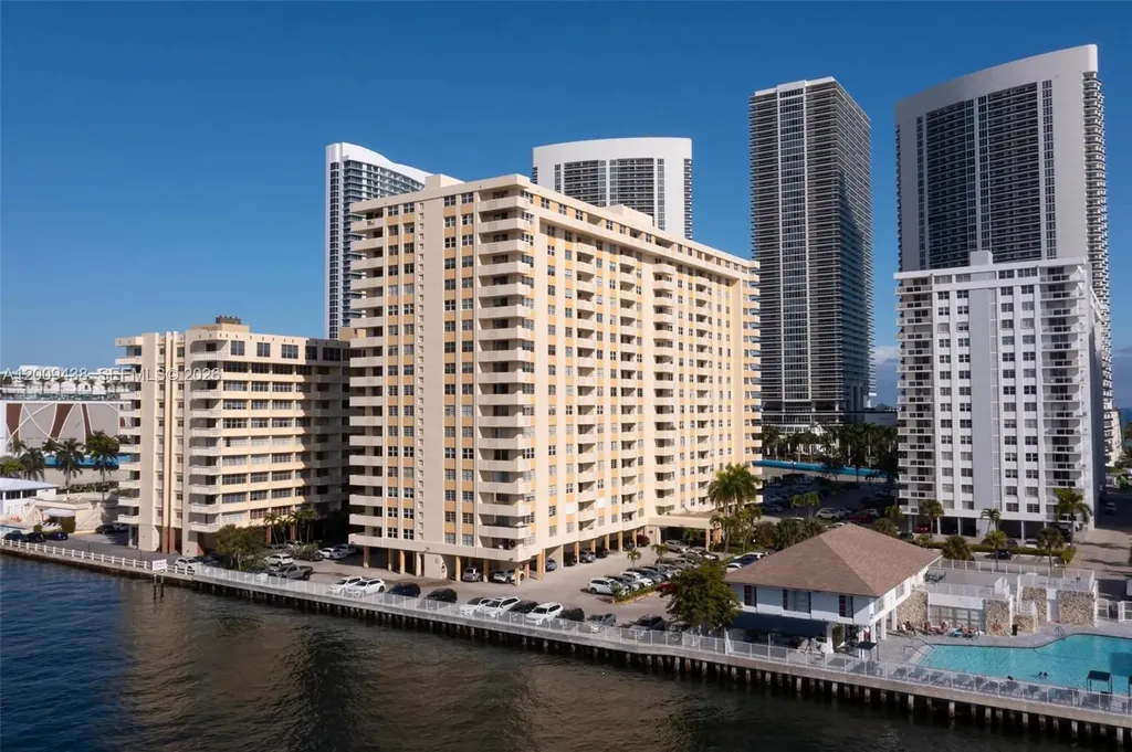 1833 S Ocean Drive Hallandale Beach FL 33009