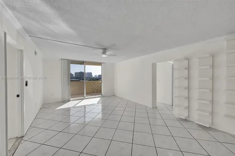 1833 S Ocean Drive Hallandale Beach FL 33009