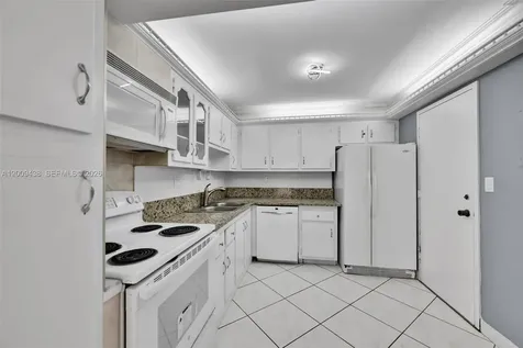 1833 S Ocean Drive Hallandale Beach FL 33009