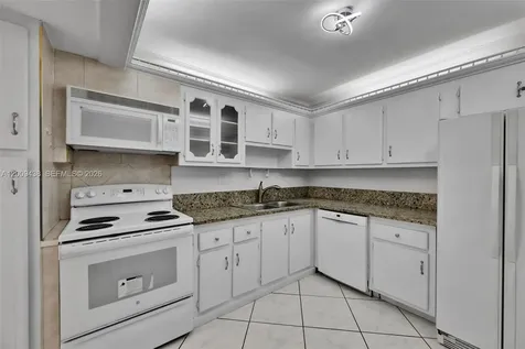 1833 S Ocean Drive Hallandale Beach FL 33009