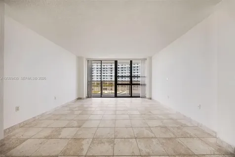 600 NE 36th Street Miami FL 33137