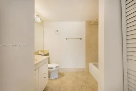 600 NE 36th Street Miami FL 33137