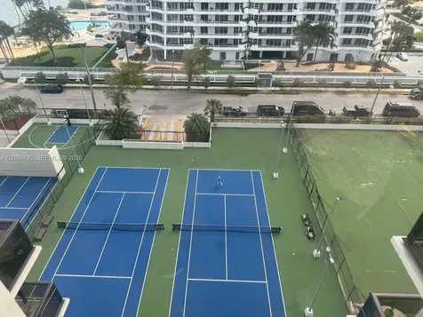 600 NE 36th Street Miami FL 33137