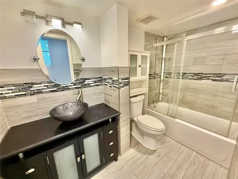 8301 Sands Point Boulevard Tamarac FL 33321
