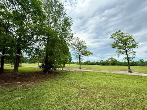 8301 Sands Point Boulevard Tamarac FL 33321