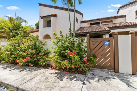 12518 SW 94th Terrace Miami FL 33186