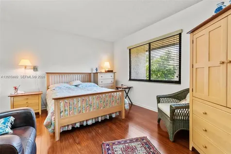 12518 SW 94th Terrace Miami FL 33186