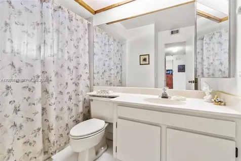 12518 SW 94th Terrace Miami FL 33186
