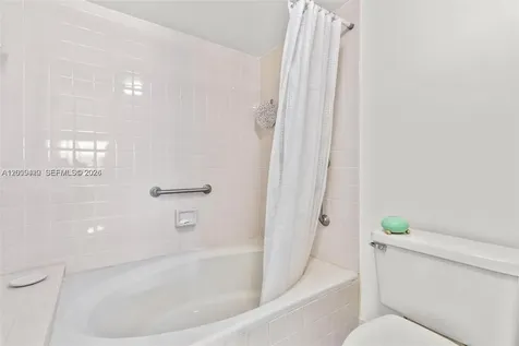 12518 SW 94th Terrace Miami FL 33186
