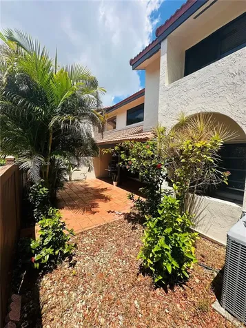 12518 SW 94th Terrace Miami FL 33186
