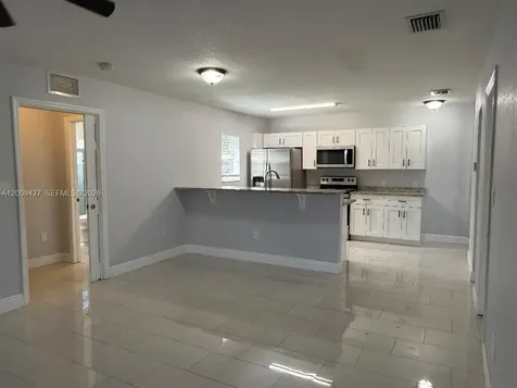 2713 NW 6th Street Pompano Beach FL 33069