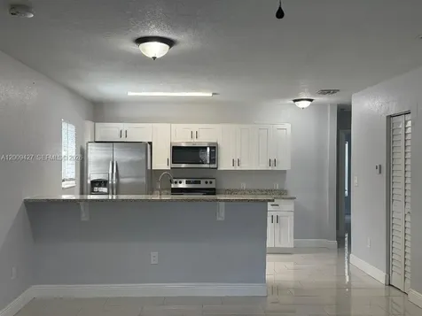 2713 NW 6th Street Pompano Beach FL 33069