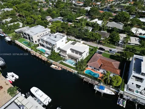 2060 S Hibiscus Drive North Miami FL 33181
