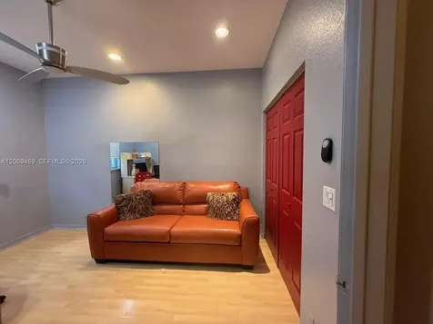 2242 NW 129th Avenue Pembroke Pines FL 33028