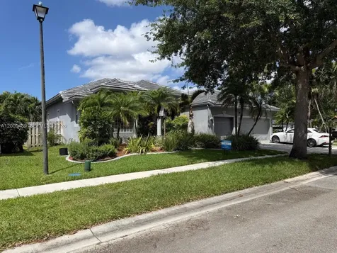2242 NW 129th Avenue Pembroke Pines FL 33028