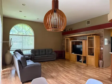 2242 NW 129th Avenue Pembroke Pines FL 33028