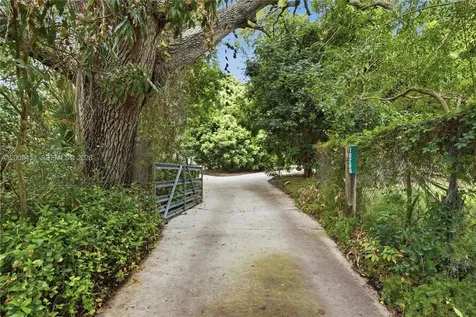 18200 49 Terrace N Jupiter FL 33458