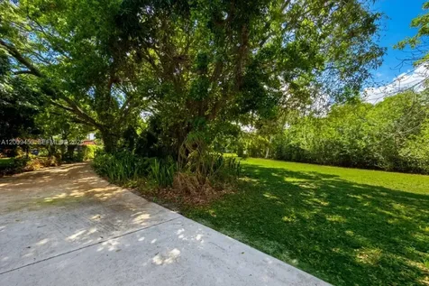 18200 49 Terrace N Jupiter FL 33458