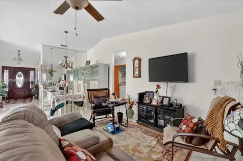 14313 SW 100th Lane Miami FL 33186