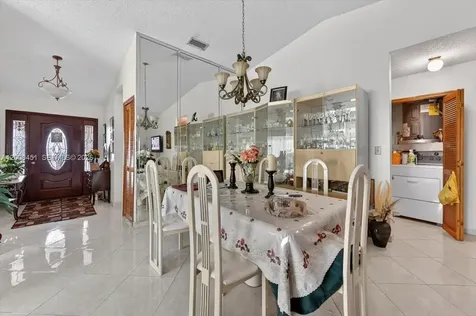 14313 SW 100th Lane Miami FL 33186
