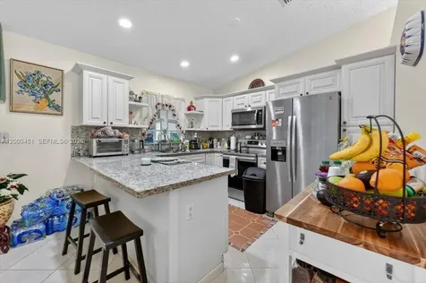 14313 SW 100th Lane Miami FL 33186