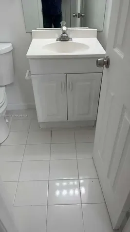 6995 NW 186th Street Hialeah FL 33015