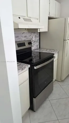 6995 NW 186th Street Hialeah FL 33015