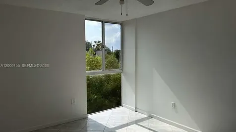 6995 NW 186th Street Hialeah FL 33015