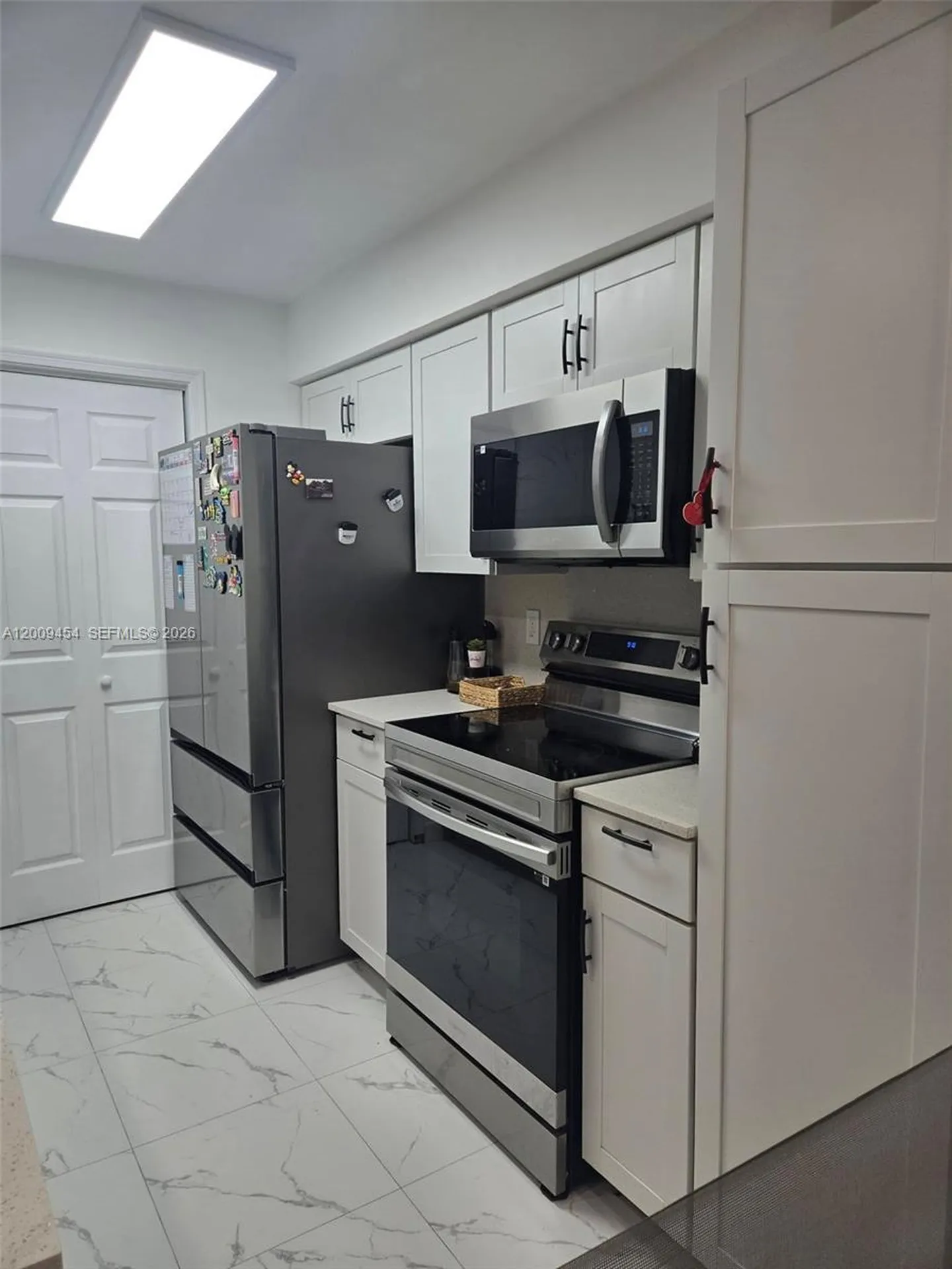 733 Riverside Drive Coral Springs FL 33071