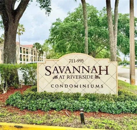 733 Riverside Drive Coral Springs FL 33071