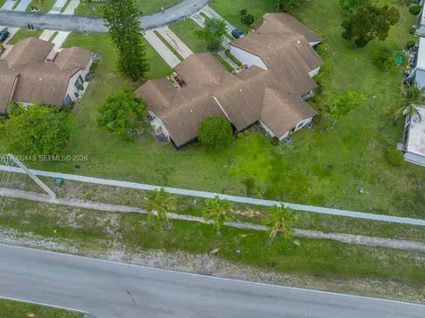 6125 Elsinore Circle Green Acres FL 33463