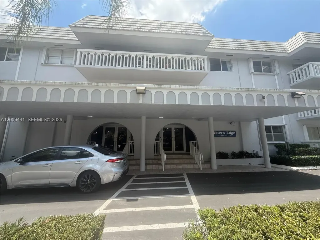100 Edgewater Drive Coral Gables FL 33133