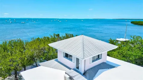 1101 Mastic Street Islamorada FL 33036