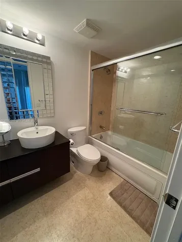 5875 Collins Avenue Miami Beach FL 33140