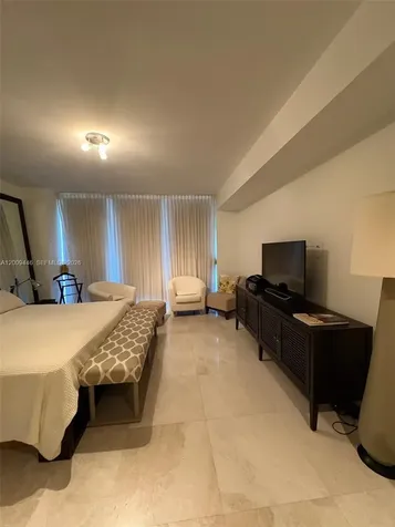 5875 Collins Avenue Miami Beach FL 33140