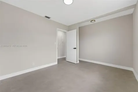 6091 SW 14th Street Plantation FL 33317