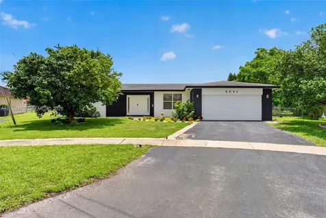 6091 SW 14th Street Plantation FL 33317