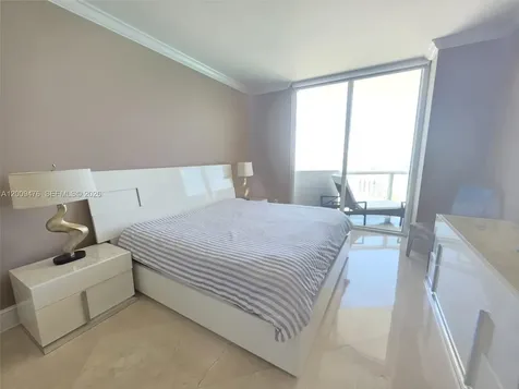 6365 Collins Avenue Miami Beach FL 33141