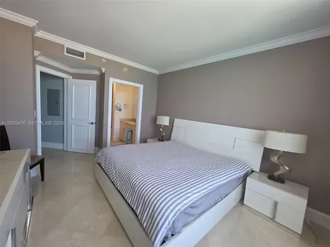 6365 Collins Avenue Miami Beach FL 33141