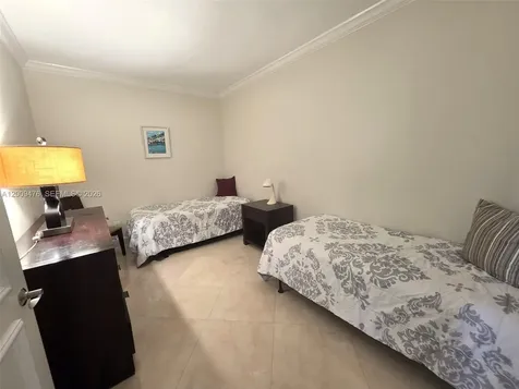 6365 Collins Avenue Miami Beach FL 33141