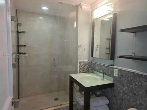 6365 Collins Avenue Miami Beach FL 33141