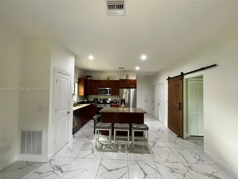 2363 NE 20 Th Avenue Other City - In The State Of Florida FL 34120