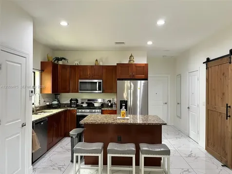 2363 NE 20 Th Avenue Other City - In The State Of Florida FL 34120